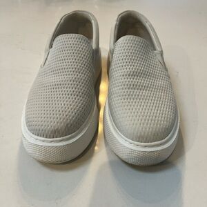 J Slides Women's white Moccasins